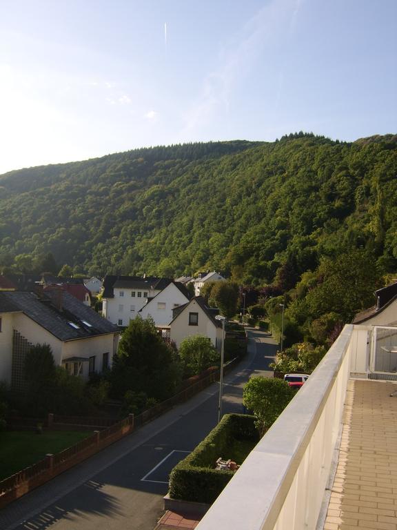 Star Hotel Fachbach Esterno foto